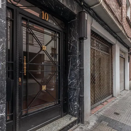 Lägenhet Park Iii With Parking By Aston *